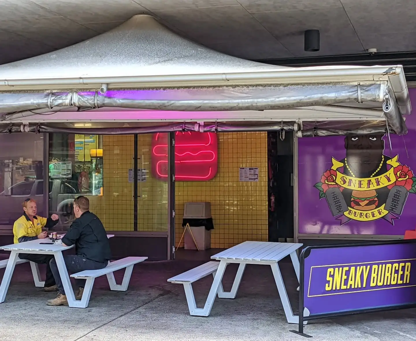 Sneaky Burger Wollongong store